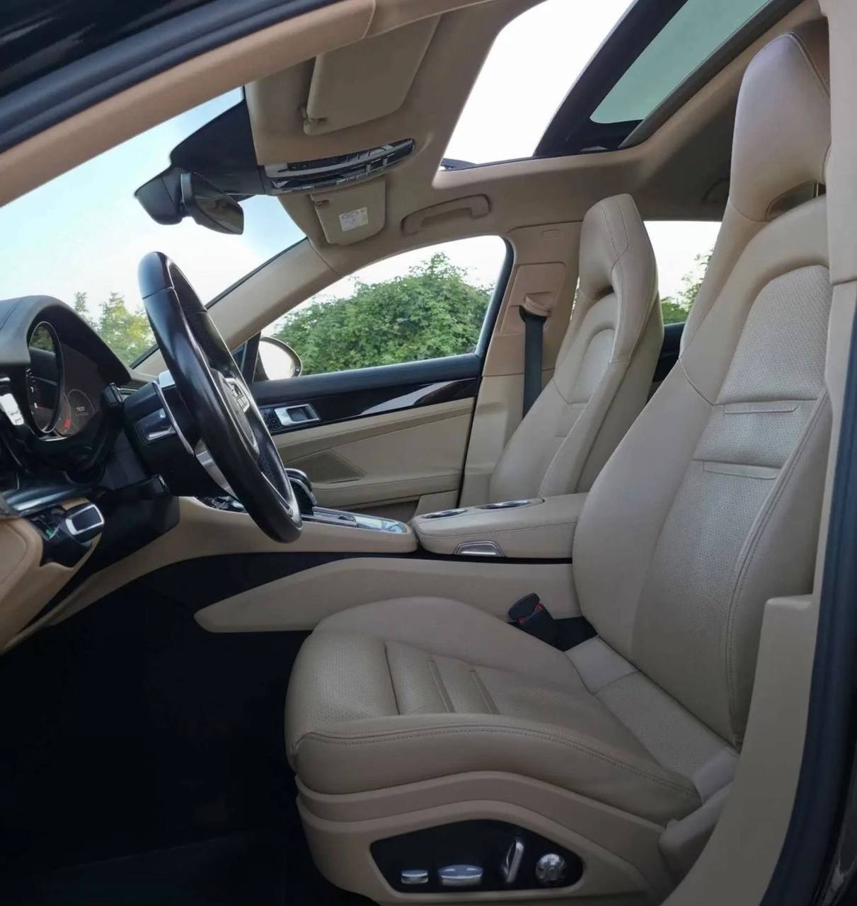 Porsche Panamera 3.0 - immagine 3